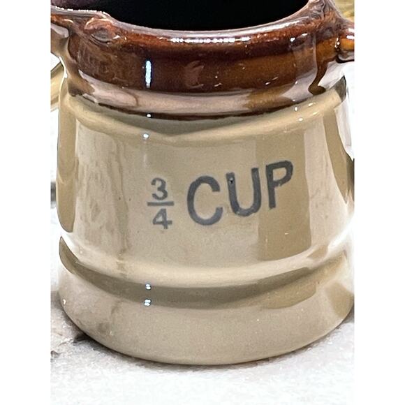 Set Of 4 Vintage Farmhouse Stoneware Brown Glaze Ceramic Measuring Cups - Picture 3 of 7